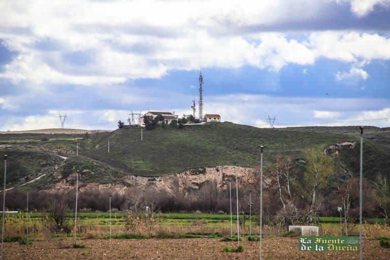 Ermita desde la Vega
